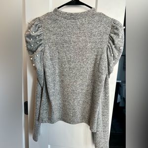 Pearl Detailed Long Sleeve